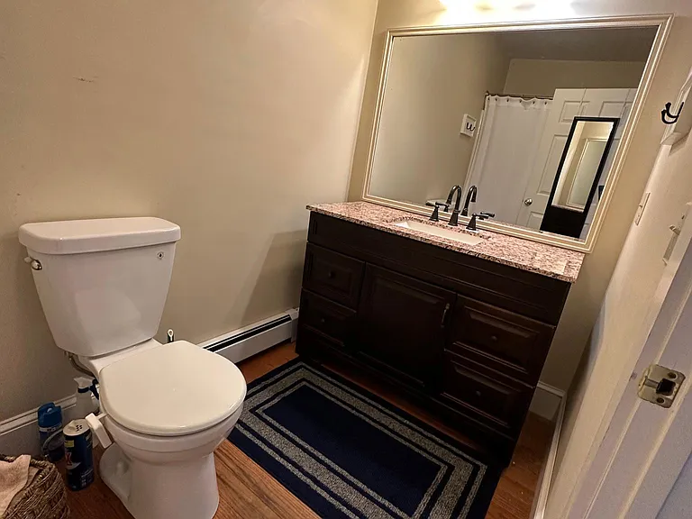 34 Mount Vernon St #5 — Photo 37