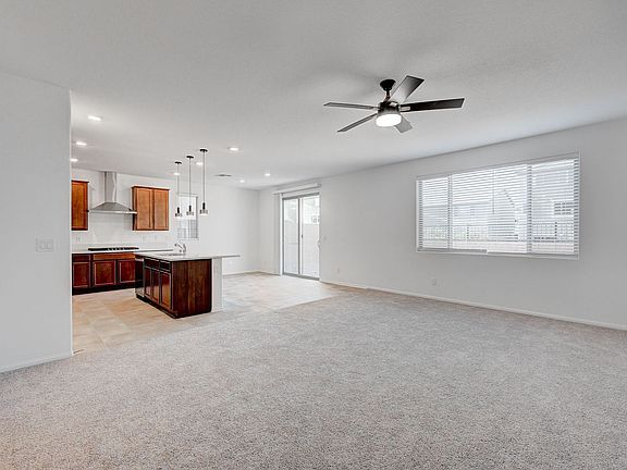 4th image of 7452 Delemont Ave