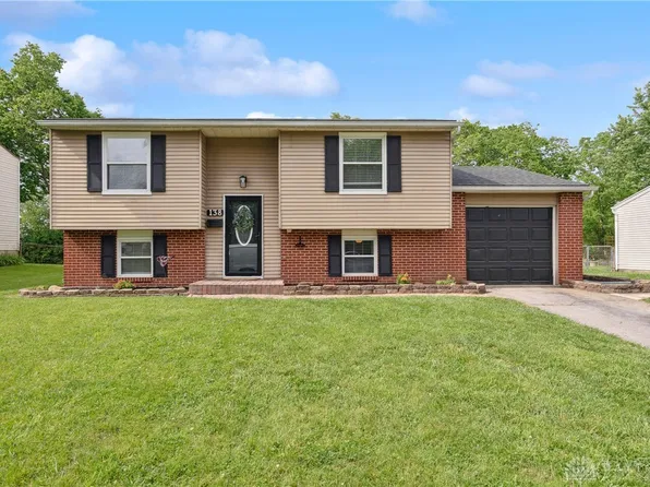 138 Lexington Farm Rd, Englewood, OH 45322