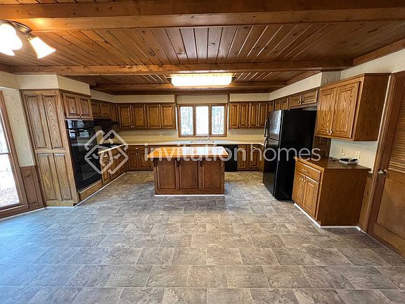 3rd image of 2435 Lost Valley Trl SE
