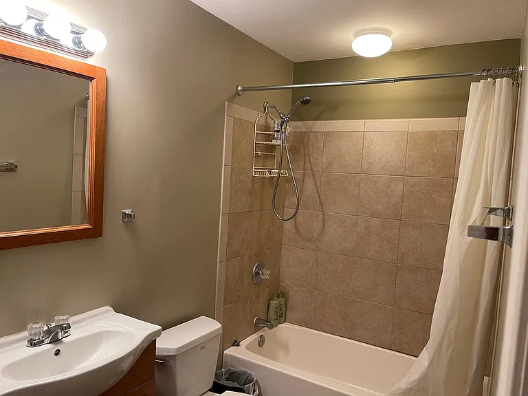 43433 Lucketts Bridge Cir — Photo 14