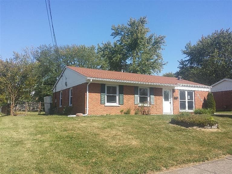1st image of 2534 Skylark Dr