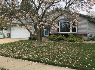 6820 55th Ave, Kenosha, WI 53142