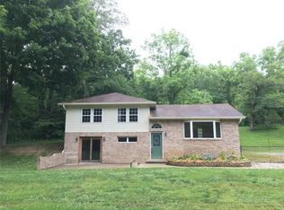 8471 Beanblossom Rd, Trafalgar, IN 46181