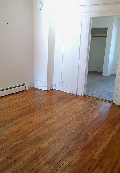 635 Adams St NE — Photo 6
