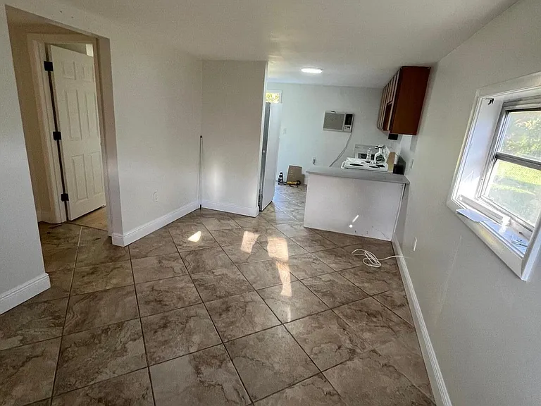 2318 SW 17th Ave #B — Photo 9