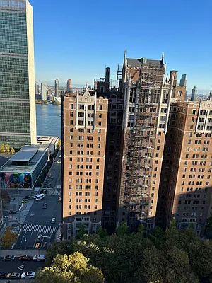 Sold by Corcoran | media 17