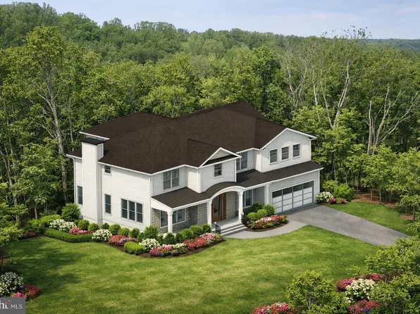 9952 Bent Tree Ln, Manassas, VA 20111