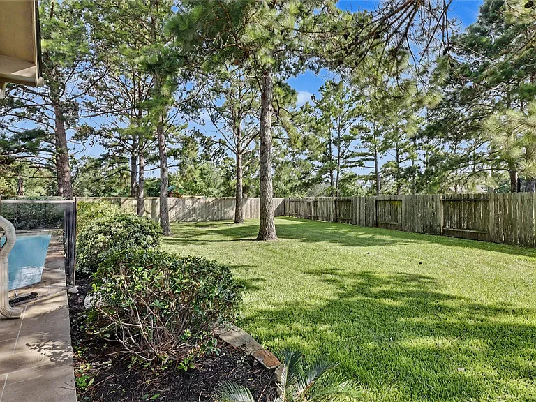 99 Sagamore Ridge Pl — Photo 8