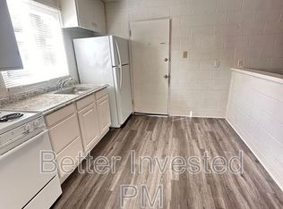 570 Talmage Rd #N, Ukiah, CA 95482