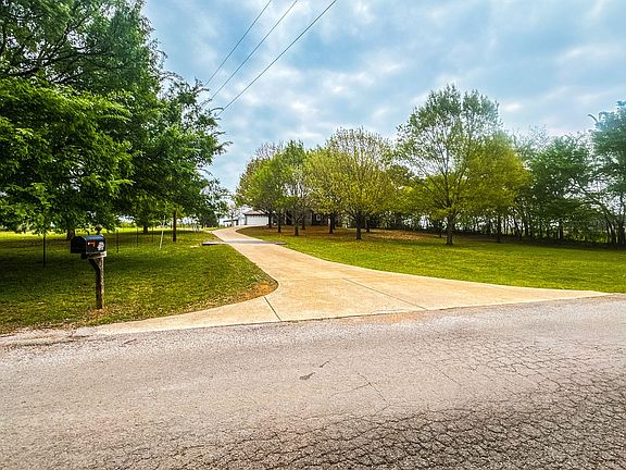 2nd image of 5928 County Road 605b