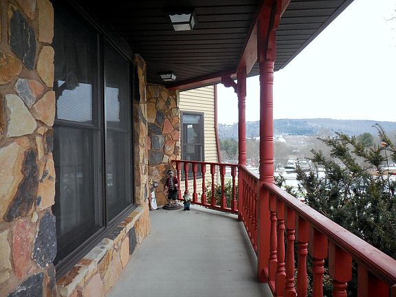 2nd image of 65 Edelweiss Ln