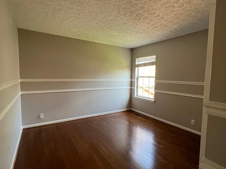 7037 Penbrook Dr — Photo 30