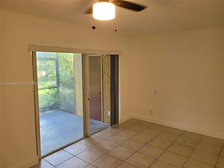 4455 Treehouse Ln #A — Photo 7