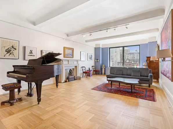 90 Riverside Dr APT 8E, New York, NY 10024