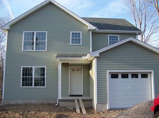 27 E New St, Bristol, CT 06010