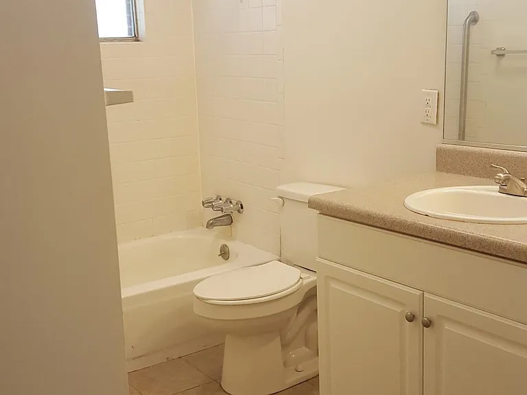 1828 Cypress St — Photo 19