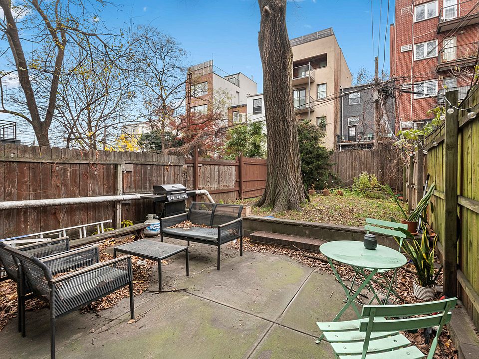 1st image of 155A W 9th St #1
