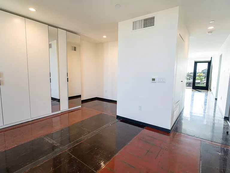 1436 S Terrace Rd #302 — Photo 4