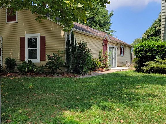 2nd image of 5340 Glenville Cir