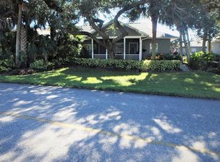 1243 Red Oak Ln, Pt Charlotte, FL 33948