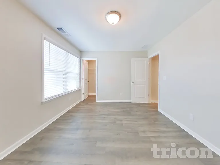 313 Knowles Pl — Photo 16