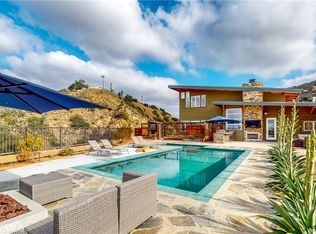 7300 Santa Susana Pass Rd, Simi Valley, CA 93063