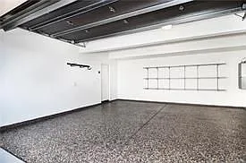 4 bed, 4.0 bath, 3119 sqft, $7,200 — Photo 4