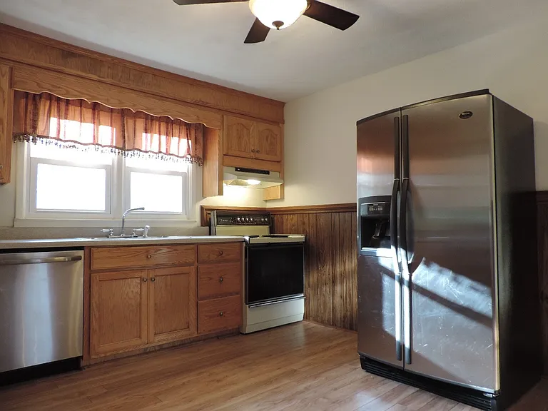 282 Hill Dr — Photo 7