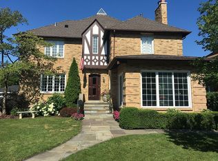 120 Bertling Ln, Winnetka, IL 60093