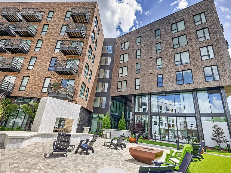 The Chartwell at Marathon Village — Photo 45