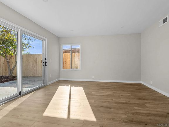 4th image of 3667 Forest Glen Rd