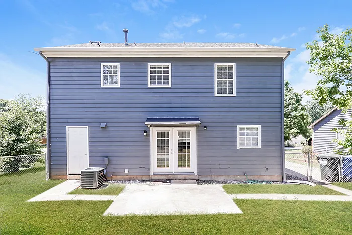 13715 Dealtry Ln — Photo 10