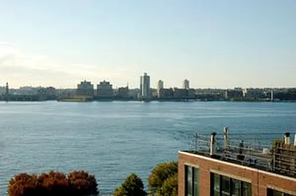 Sold by Douglas Elliman | media 14