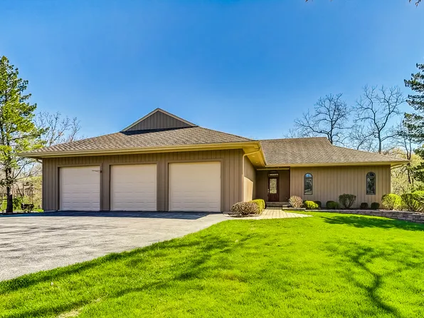 21365 W Cliffside Dr, Kildeer, IL 60047
