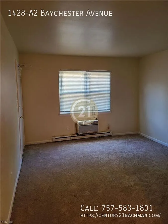 Property MUST be physically viewed before filling out an application. — Photo 3