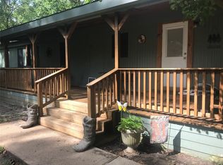 152 Lumbermans Rd, Onalaska, TX 77360