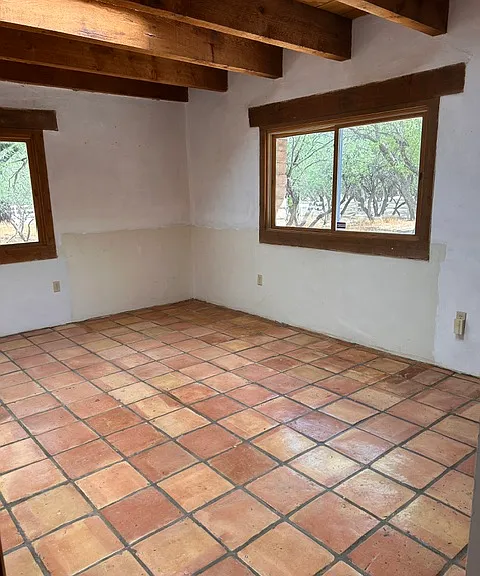1450 N Freeman Rd — Photo 14