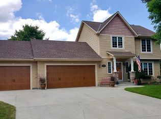 9700 84th St S, Cottage Grove, MN 55016