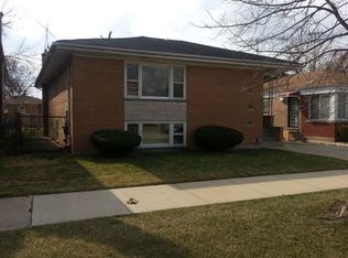 9612 S Carpenter St, Chicago, IL 60643