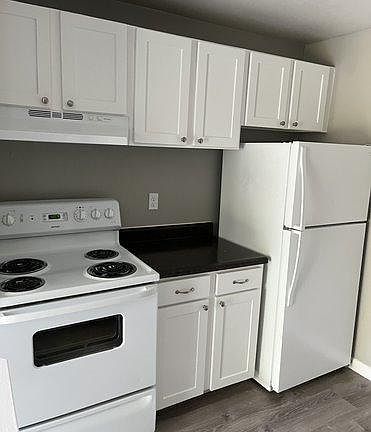 5th image of 7235 S Madison St #G02