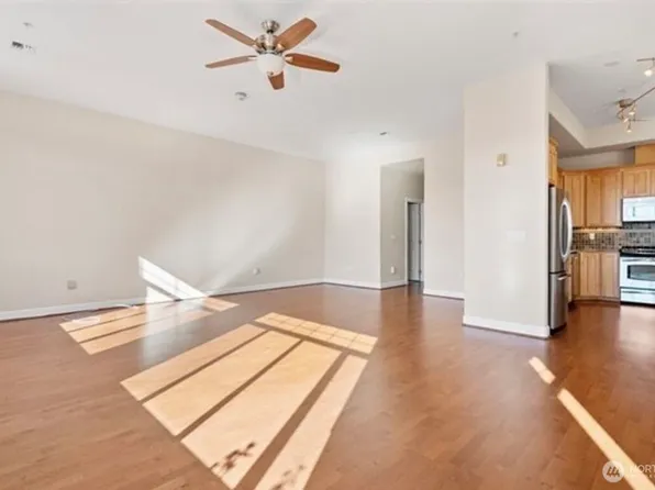 400 S Meridian #2E, Puyallup, WA 98371