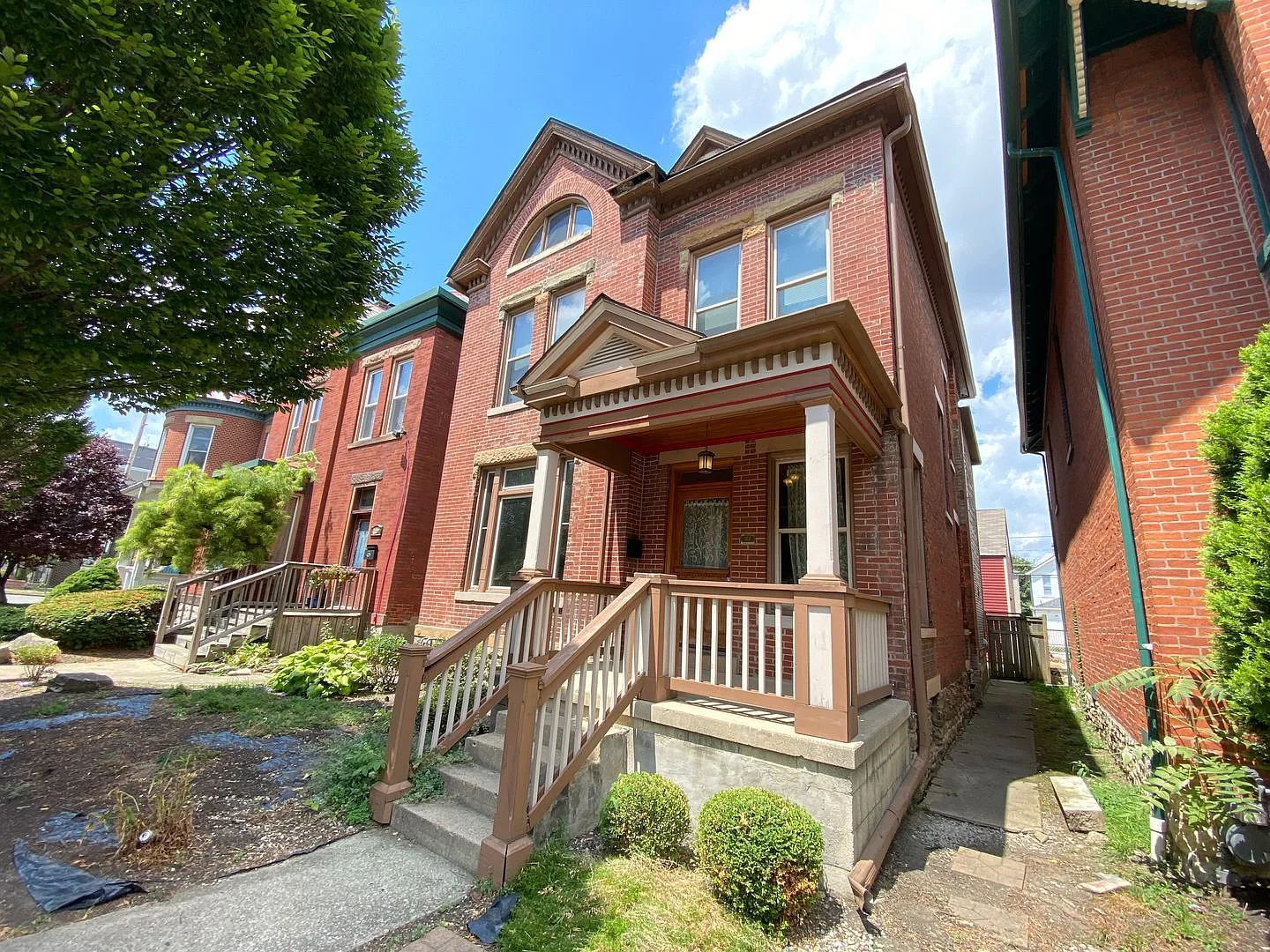 Renovated House, South Campus OSU, Near Medical Center and Law School — Photo 2