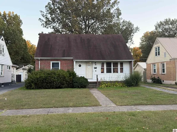 2562 Clay St, Paducah, KY 42001