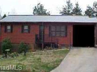 177 Pine Heights Cir, Thomasville, NC 27360