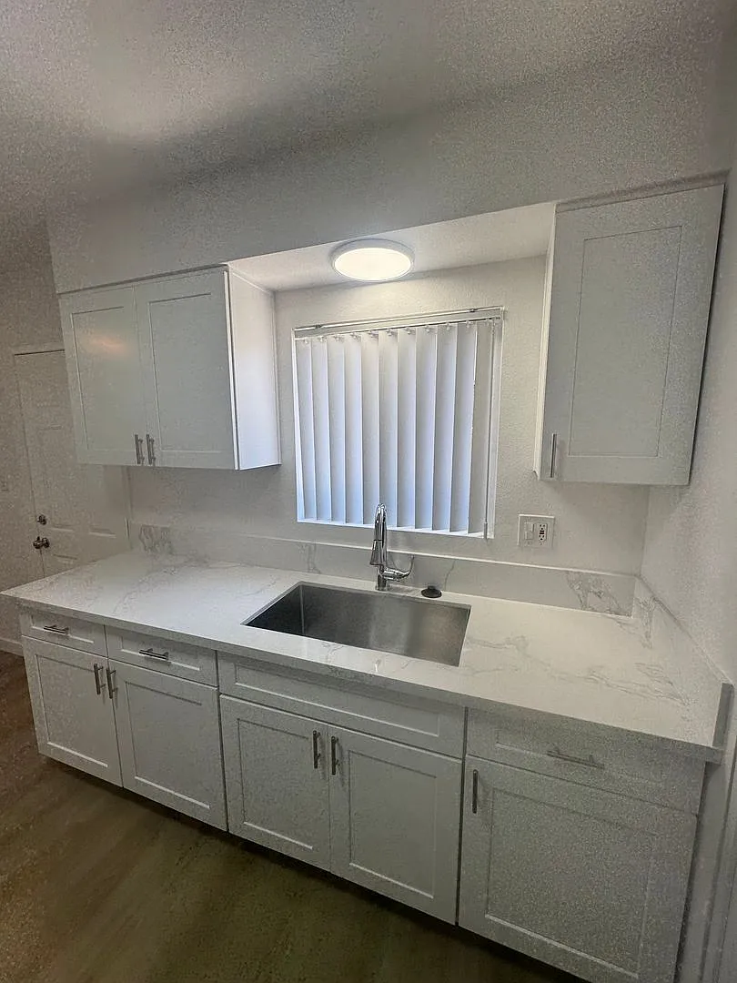 10541 Sycamore Ave — Photo 4