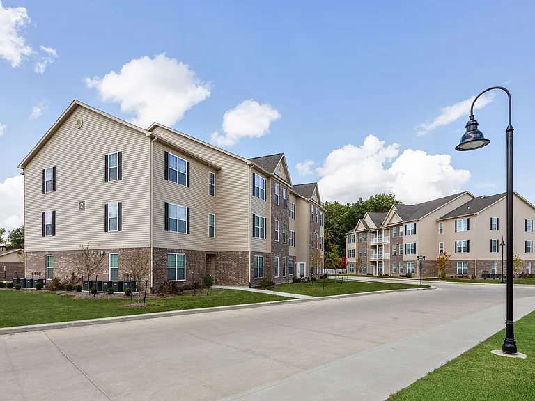 Overture Flats | Specials Available — Photo 5
