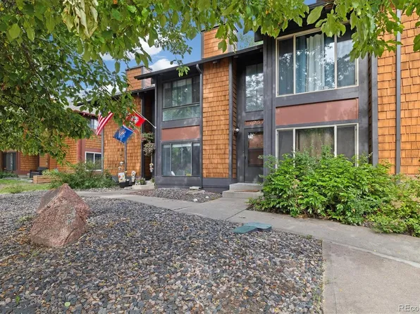 1231 S Crystal Way, Aurora, CO 80012