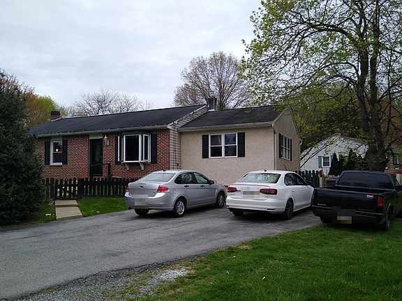 2nd image of 138 S Lloyd Ave