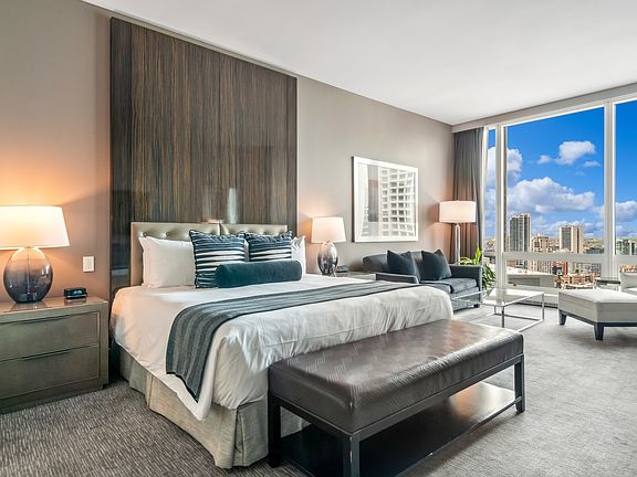 2nd image of 401 N Wabash Ave #2120